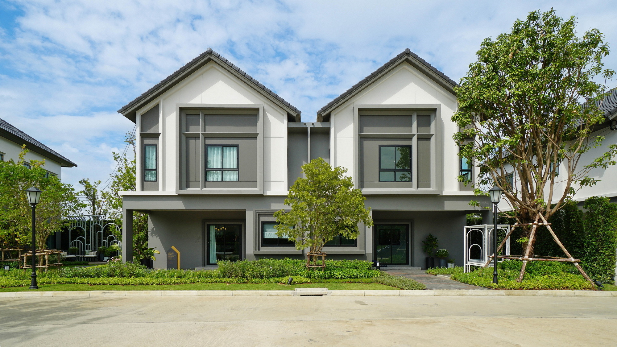 ออริจิ้น-บริทาเนีย เปิดแคมเปญใหญ่ “โปรติดจรวด” ขน 70 โครงการ พร้อมอยู่